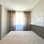 Apartment Fenals Trimaran