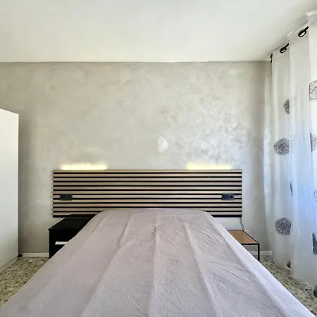 Apartman Fenals Trimaran *